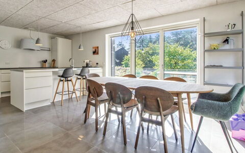 Razmo - 2.5Km from the Sea: 