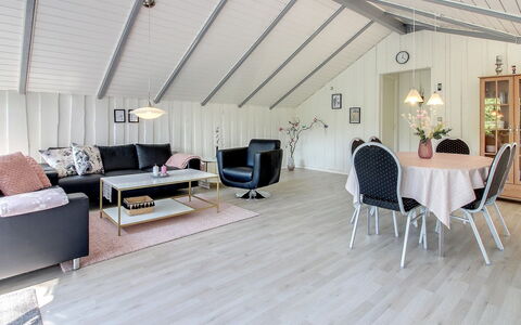 Arnsten: Madera, Piso, Techo, Diseño De Interiores, Suelos De Madera, Suelo, Mueble, Casa, Sala, Suelo Laminado