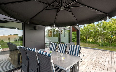 Emilie - 250M to the Fjord: Cabaña, Cobertizo, \Choza, Casa De Campo, Pradera, Choza, Granero, Cuarto De Troncos, Edificios Del Jardín