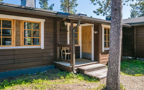 Metsänpirtti 4: Madera, Casa, Casa, Cabaña, Puerta, El Terreno Del Lote, Cuarto De Troncos, Manchas De Madera, Vía Muerta, Madera Dura