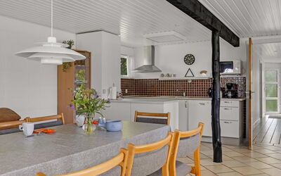 Thara - 100M from the Sea