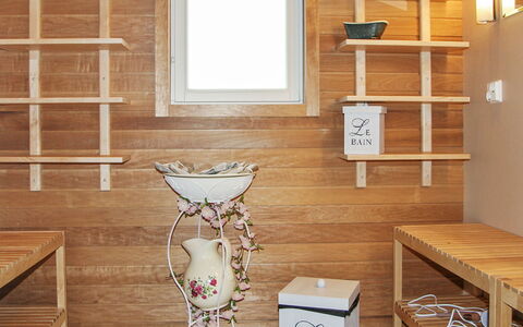 Villa Keidas: Madera, Cabaña, Casa, Cuarto De Troncos, Maderas, Vía Muerta, Madera Dura, Material Natural, Edificios Del Jardín, \Choza
