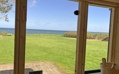 Eyer - 20M from the Sea