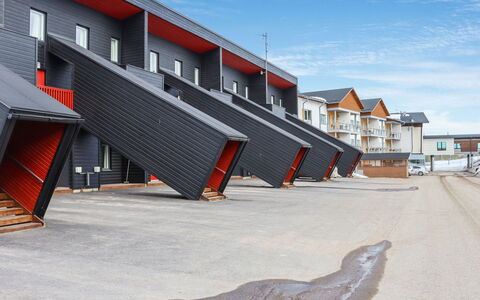 Skivillas 47 Ukkohalla (A1): Madera, Cabaña, Casa, Casa, Puerta, Madera Dura, Edificios Del Jardín, Manchas De Madera, Cuarto De Troncos, Tablón