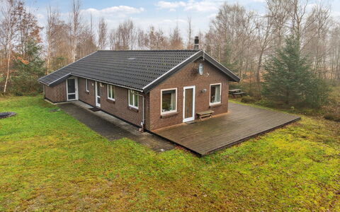 Patrik - 200M to the Fjord: Techo, Casa, Cabaña, Inmuebles, Mueble Para Exteriores, Yarda, Mesa Al Aire Libre, Patio, Patio Interior, Villa