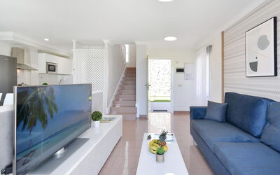 By Villagrancanaria