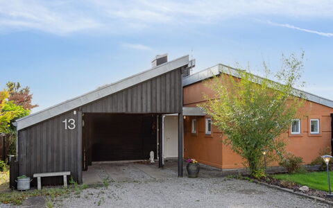 Erko - 300M from the Sea: Hierba, Pradera, Paisaje, Ecorregión, Llanura, Planta De La Comunidad, El Terreno Del Lote, Mueble Para Exteriores, Pradera, Shrubland