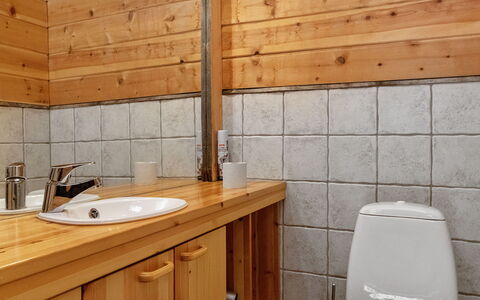 Saariselän Waskooli a: Madera, Cabaña, Cuarto De Troncos, Bosque, Cobertizo, Edificios Del Jardín, Alerce, Bosque, Manchas De Madera