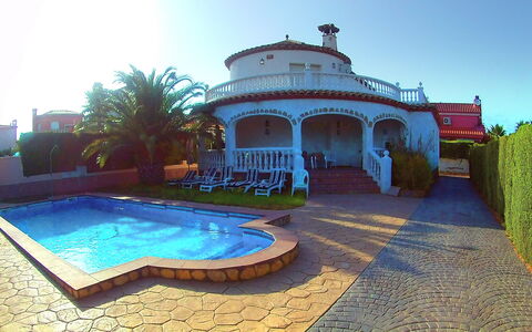 Villa Marisol