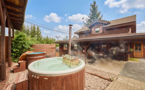 Pod Liščím Kopcem 4+4: Recurso, Cabaña, Piscina, Eco Hotel, Cubierta, Inmuebles, Manchas De Madera, Jacuzzi, Yarda