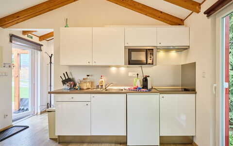 Pod Liščím Kopcem 2+2: Madera, Diseño De Interiores, Mueble, Cocina, Techo, Piso, Mostrador, Casa, Suelo, Arreglo De Tubería