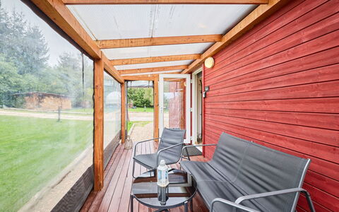 Pod Liščím Kopcem 2+2: Madera, Piso, Suelo, Madera Dura, Suelos De Madera, Manchas De Madera, Techo, Puerta, Cubierta, Porche
