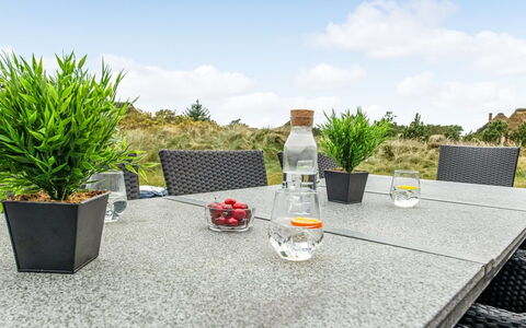 Axeline - 300M from the Sea: Piscina, Mueble Para Exteriores, Mueble, Recurso, Losa, Eco Hotel, Sombra, Silla, Ocio, Inmuebles
