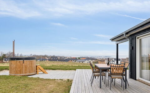 Ferdine - 1.5Km from the Sea: Piscina, Mueble Para Exteriores, Mueble, Recurso, Losa, Eco Hotel, Sombra, Silla, Ocio, Inmuebles