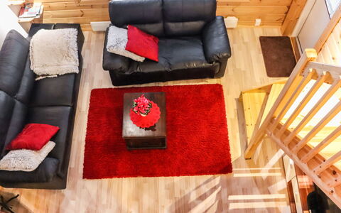 Lampitaival 6B: Mueble, Diseño De Interiores, Piso, Suelo, Mesa, Techo, Cocina Y Comedor Mesa, Encendiendo, Silla, Casa