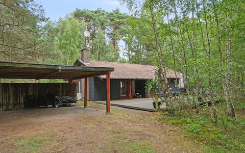 Clementine - 1.2Km from the Sea: Madera, Techo, Arquitectura, Casa, Casa, Cabaña, Vía Muerta, Madera Dura, Pendiente, Inmuebles