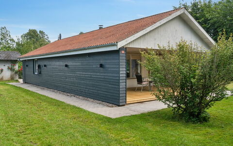 Geske - 3.2Km from the Sea: Casa, Techo, Casa, Cabaña, Inmuebles, Puerta, Porche, Vía Muerta, Casa De Campo, Sombra