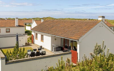 Leny - 900M from the Sea