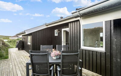 Mirla - 50M from the Sea