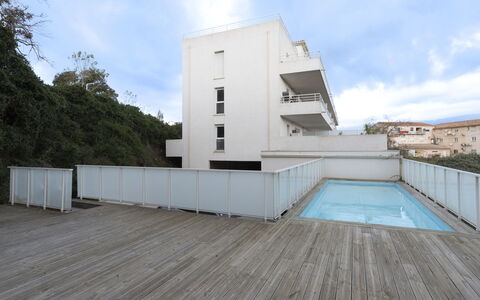 La Boétie A04: Cielo, Planta, Edificio, Ventana, Árbol, Piscina, Casa, Barrio Residencial, Ocio, Diseño Urbano