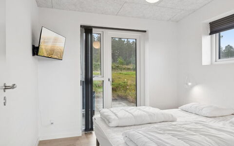 Ann - 1.3Km from the Sea: Pared, Madera, Techo, Diseño De Interiores, Habitación, Casa, Cama, Habitación, Departamento, Marco De La Cama