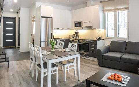 Villa Maria: Mueble, Diseño De Interiores, Piso, Madera, Techo, Sofá, Habitación, Suelo, Cocina, Departamento