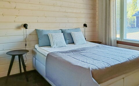 Rantatähti: Madera, Piso, Diseño De Interiores, Suelo, Habitación, Cama, Habitación, Lecho, Marco De La Cama, Suelos De Madera