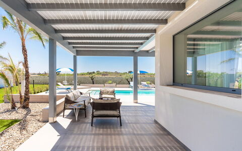 Casa Colori - Noto, Sicilia: Planta, Propiedad, Mesa, Diseño De Interiores, Sombra, Edificio, Condominio, Barrio Residencial, Silla, Cielo