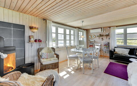 Heilo - from the Sea: Diseño De Interiores, Mueble, Madera, Techo, Piso, Suelo, Casa, Habitación, Suelos De Madera, Sala