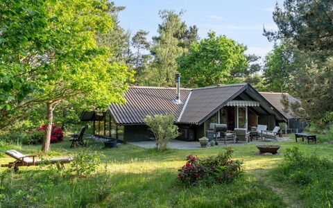 Fietje - 200M from the Sea