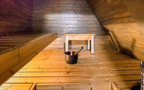 Lehtola: Madera, Piso, Suelo, Mueble, Suelos De Madera, Diseño De Interiores, Litera, Habitación, Manchas De Madera, Madera Dura