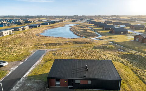 Winder - 500M from the Sea: Cabaña, Cobertizo, \Choza, Casa De Campo, Pradera, Choza, Granero, Cuarto De Troncos, Edificios Del Jardín
