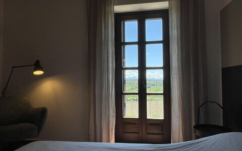 Casa 'il Nocciolo': Propiedad, Mueble, Edificio, Comodidad, Ligero, Ventana, Madera, Sombra, Encendiendo, Marco De La Cama