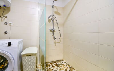 Alojamiento:&nbsp;Sanja 305.1