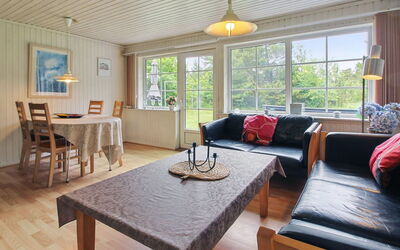 Ylvi - 2.8Km from the Sea