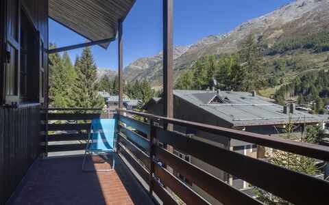 Masserini View Apartment: Cordillera, Hill Station, Valle, Madera Dura, Vía Muerta, Cresta, Alerce, Manchas De Madera, Alpes, Balcón
