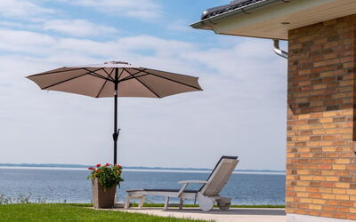 Volmar - 10M from the Sea