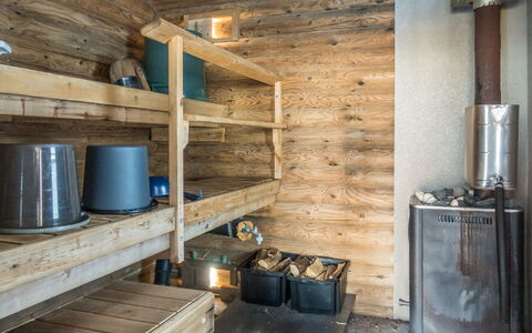 Puljunharju: Mueble, Silla, Mueble Para Exteriores, Mesa, Madera, Mesa Al Aire Libre, Cocina Y Comedor Mesa, Sombra, Jardín, Paraguas