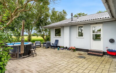 Elara - 300M from the Sea