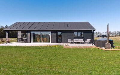 Cresta - 1.4Km from the Sea