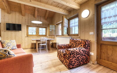 Alojamiento:&nbsp;Chalet Borgo Walser Testa 7