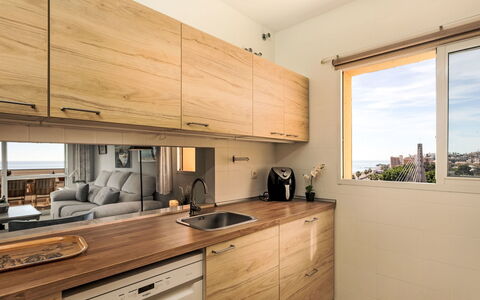 Fuengirola 605: Mostrador, Gabinetes, Propiedad, Cajón, Edificio, Cocina, Cajonera, Madera, Encendiendo, Diseño De Interiores