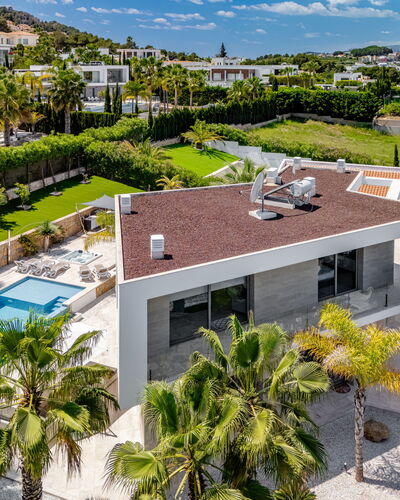 Villa Eos: Barrio Residencial, Piscina, Recurso, Casa, Diseño Urbano, Inmuebles, Villa, Paisajismo, Eco Hotel