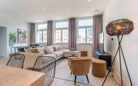 Alojamiento:&nbsp;Historical and Spacious La Tourelle Ii 690.2