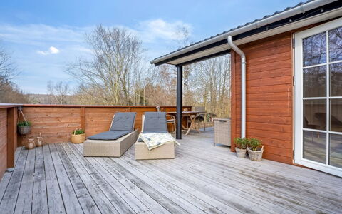 Preben - 50M from the Sea: Madera, Techo, Arquitectura, Casa, Casa, Cabaña, Vía Muerta, Madera Dura, Pendiente, Inmuebles