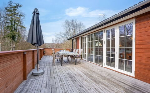 Preben - 50M from the Sea: Madera, Techo, Arquitectura, Casa, Casa, Cabaña, Vía Muerta, Madera Dura, Pendiente, Inmuebles