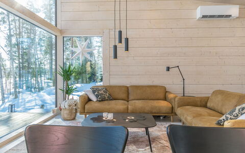 Villa Luoto: Mueble, Piso, Sofá, Madera, Diseño De Interiores, Suelo, Sala, Techo, Lámpara, Casa