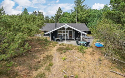 Jannick - 1.5Km from the Sea