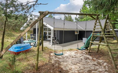 Jannick - 1.5Km from the Sea