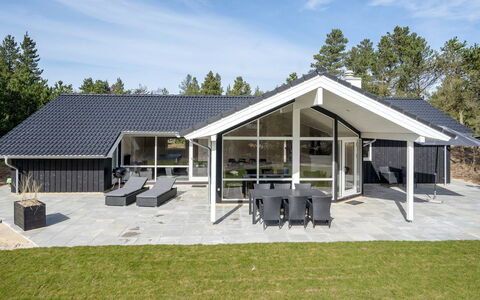 Dior - 1.4Km from the Sea: Cabaña, Cobertizo, \Choza, Casa De Campo, Pradera, Choza, Granero, Cuarto De Troncos, Edificios Del Jardín